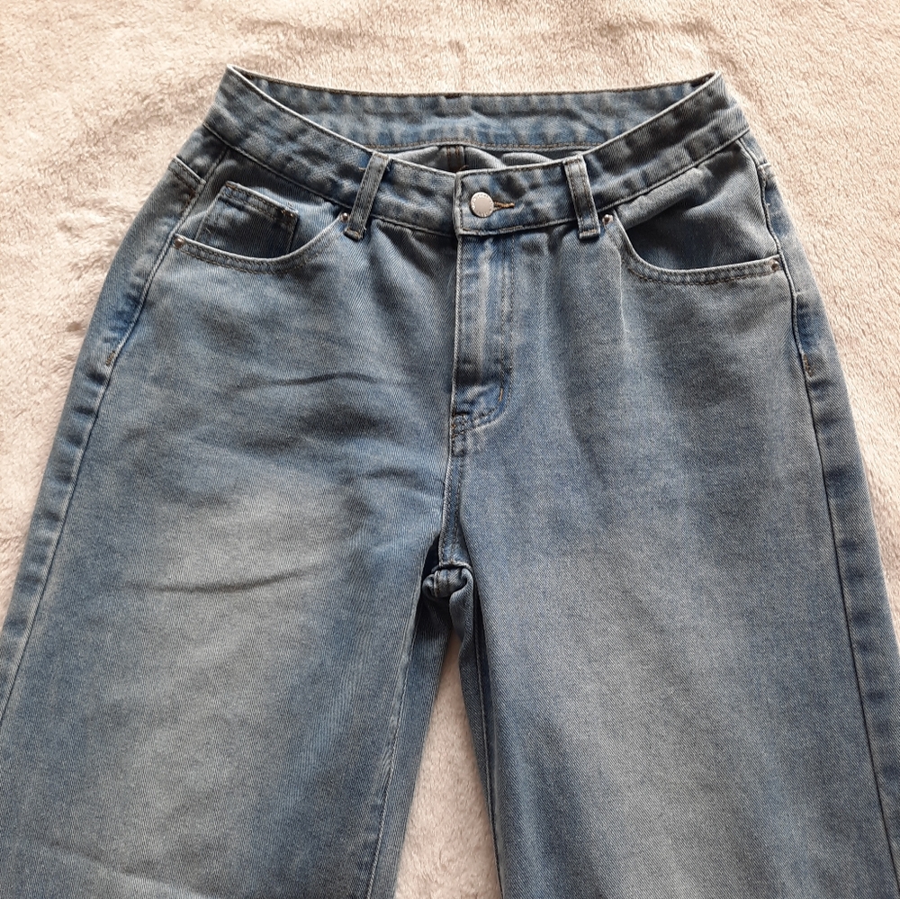 Wide Leg Blue Jeans Mega Cuff By Shein Size 28/30 Mid-High Rise Light Wash - Picture 3 of 14